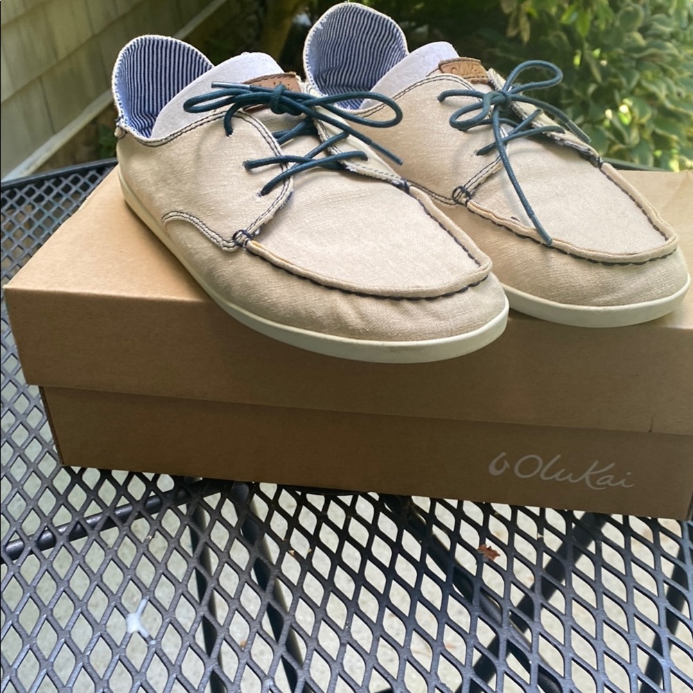 Olukai  Woman's Tan Casual Shoes like new
